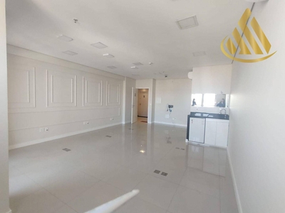 Sala em Vila Matias, Santos/SP de 42m² para locação R$ 2.800,00/mes