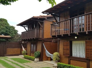 Condomínio de 4 casas com 1 e 2 quartos em Geribá - Búzios RJ