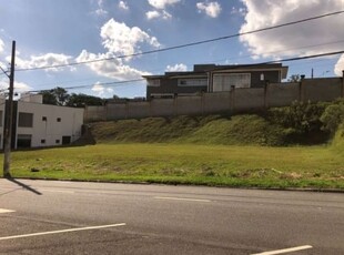 - terreno localizado no residencial lago dos pássaros - cotia