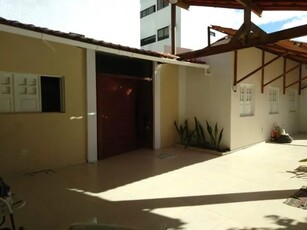 Vendo/alugo 180m2 terreno de 450m2, ótima localização em Jd At., residência ou comércio