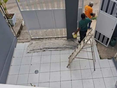 Alugo Casa no Bairro Maria Eugênia