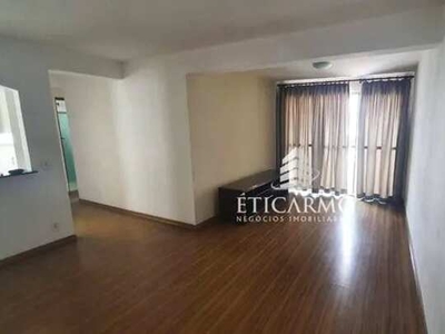 Apartamento com 2 dormitórios para alugar, 69 m² por R$ 3.058,00/mês - Vila Califórnia - S