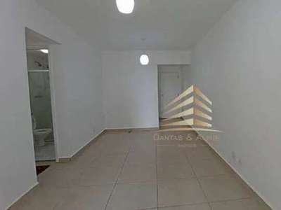 Apartamento com 3 dormitórios para alugar, 75 m² por R$ 3.124,31/mês - Vila Augusta - Guar