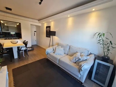 Apartamento com 3 Quartos e 2 banheiros à Venda, 90 m² por R$ 580.000