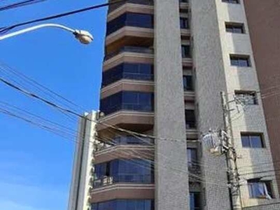Apartamento para aluguel possui 212 metros quadrados com 4 quartos em Centro - Araxá - MG