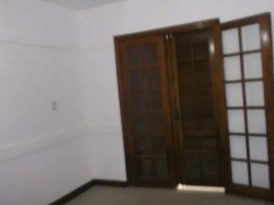 Apartamento para aluguel possui 35 quadrados com 1 quarto em Petrópolis - Porto Alegre - R