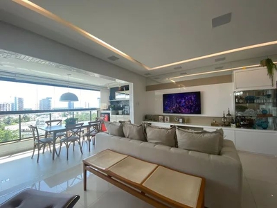 Apartamento para venda tem 132 metros quadrados com 3 quartos em Treze de Julho - Aracaju