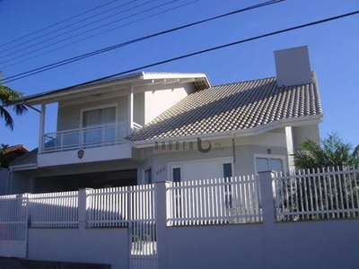 Casa 3 Dormitórios Bairro Fortaleza por R$ 1.100.000,00