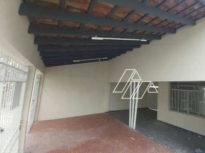 Casa com 1 dormitório para alugar, 120 m² por R$ 3.000,01/mês - Jardim Maria Izabel - Marí