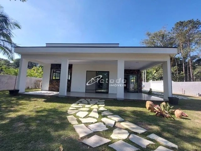 Casa com 3 dormitórios à venda por R$ 1.800.000 - Jardim Itapema - Guararema/SP