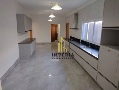 Casa com 3 dormitórios para alugar, 130 m² por R$ 3.218,39/mês - Medeiros - Jundiaí/SP