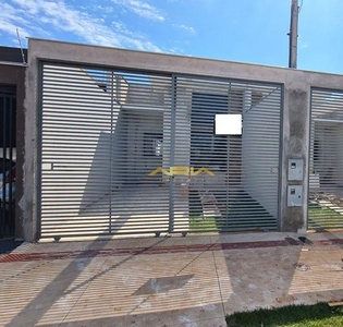 Casa com 3 quartos - Loteamento Chamonix - Londrina/PR
