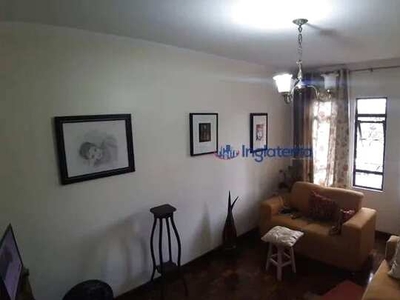 Casa com 4 dormitórios para alugar, 165 m² por R$ 1.700,00/mês - Centro - Londrina/PR