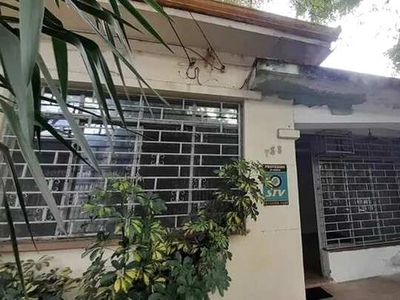 Casa no Bairro Navegantes com 120 m², 3 dormitórios, 02 salas de estar, cozinha, banheiro