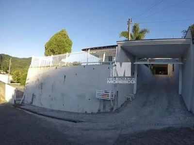 Casa para aluguel, 3 quartos, 2 vagas, Águas Claras - Brusque/SC