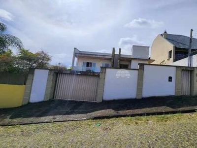 Casa para aluguel possui 213 metros quadrados com 3 quartos em Estrela - Ponta Grossa - PR