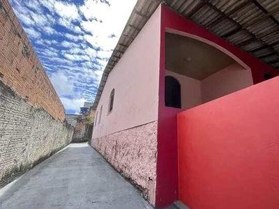 Casa para locação 3 quartos sendo 01 suítes em Flores - Manaus - Amazonas