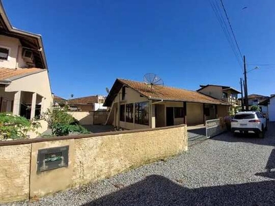 Casa para Locação, 4 dormitórios, Centro, Balneário Barra do Sul - SC