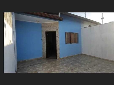 Casa para locação difiniva com piscina no bairro jardim Regina/Itanhaém