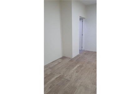 Sala em Jardim Lambreta, Cotia/SP de 21m² para locação R$ 800,00/mes