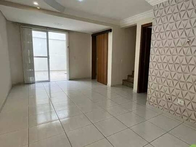 Sobrado com 3 dormitórios para alugar, 129 m² por R$ 3.183,13/mês - Guaíra - Curitiba/PR