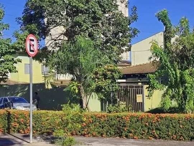 Sobrado em condomínio a 100m do Colegio Notre dame a venda com 03 quartos sendo 1 suite