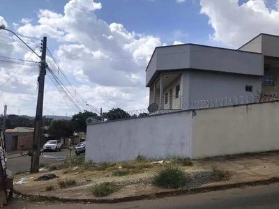 Sobrado para aluguel no Residencial São Marcos - Goiânia - GO