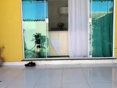 VENDO EXCELENTE CASA EM CONDOMINIO