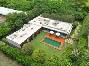 Casa com 5 suítes fazenda boa vista venda e locação