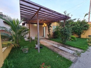 Casa em Nova Esperança, Parnamirim/RN de 74m² 2 quartos para locação R$ 1.000,00/mes