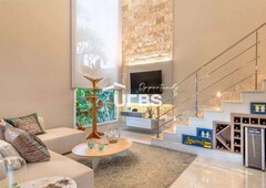 Casa com 3 quartos à venda no bairro Sítios Santa Luzia, 200m²