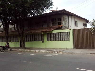 Vendo, permuto, incorporo, alugo, imovel no centro de vila velha