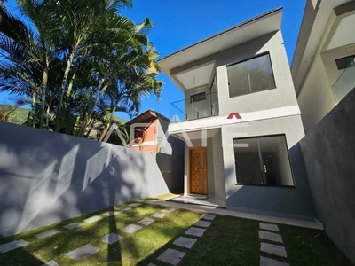 Agatê Imóveis vende Linda Casa de 150 m² em bairro privilegiado - Itaipu - Niterói por R1.