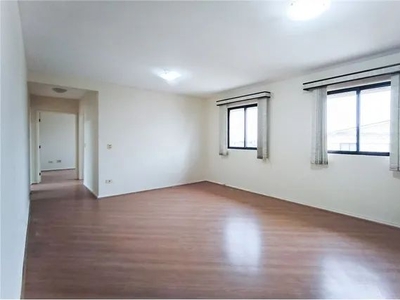 Apartamento para alugar em Novo Mundo de 71.00m² com 3 Quartos, 2 Suites e 1 Garagem