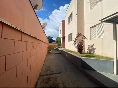 Apartamento para alugar em Vila Rezende de 71.19m² com 2 Quartos e 1 Garagem
