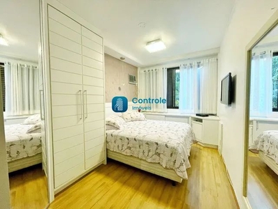 Apartamento para venda possui 88 metros quadrados com 3 quartos em Coqueiros - Florianópol