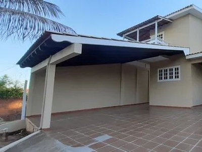 Casa bem localizada com 3 dormitórios, sendo 1 suíte para alugar, 273 m² por R$ 2.600/mês