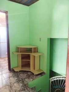 Casa com 3 dormitórios amplos para alugar, 170 m² por R$ 2.000/mês - Conjunto Parigot de