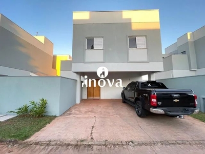 Casa Condomínio para aluguel, 3 quartos, 1 suíte, 2 vagas, Mercês - Uberaba/MG