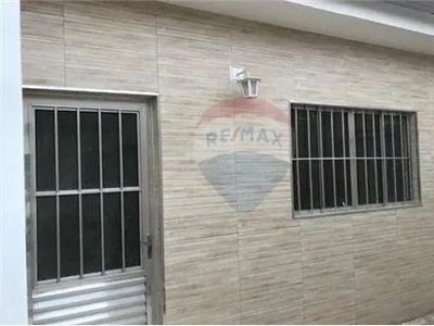 Casa para alugar em Vila São Pedro de 50.00m² com 1 Quarto