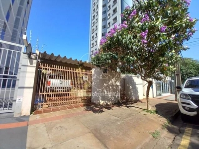 LONDRINA - Casa Padrão - Centro