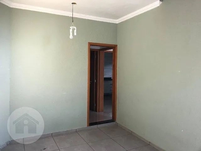 Sobrado com 2 dormitórios para alugar, 150 m² por R$ 1.615,00/mês - Vila Resende - Caçapav
