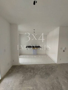 Apartamento com 2 Quartos e 3 banheiros à Venda, 84 m² por R$ 775.000