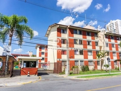 Apartamento com 2 quartos para alugar na rua alberto potier, 150, boa vista, curitiba por r$ 1.000