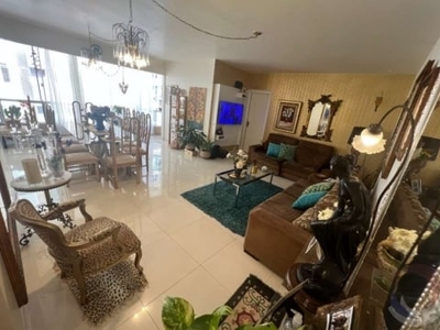 Apartamento com 3 quartos à venda na rua altamiro guimarães, 386, centro, florianópolis, 129 m2 por r$ 1.320.000