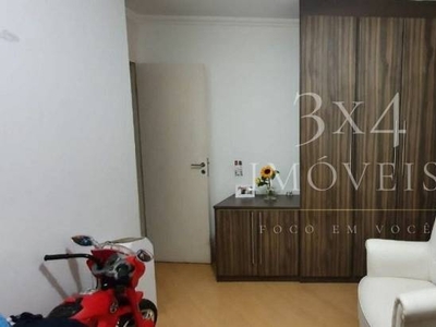 Apartamento com 3 Quartos e 2 banheiros à Venda, 75 m² por R$ 570.000
