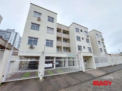 Apartamento com 3 quartos para alugar na rua celso bayma, 135, jardim atlântico, florianópolis, 71 m2 por r$ 1.650