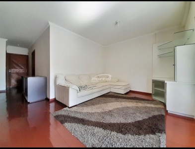 Apartamento no Bairro Ponta Aguda em Blumenau com 3 Dormitórios (1 suíte) e 140 m²
