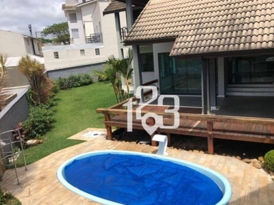 Casa em condomínio para locação com piscina e 3 suítes em bragança paulista - sp