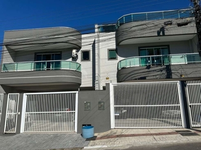 Sobrado com 03 dormitórios à venda no bairro das nações - balneário camboriú